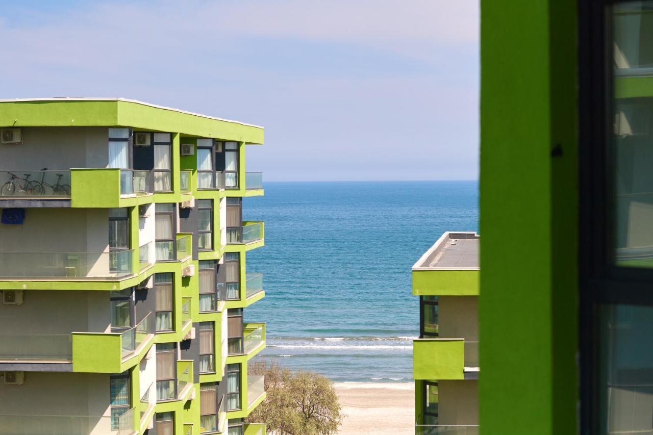 Rusty Sands Apt Spa N Pools Beach Resort Năvodari Exteriör bild
